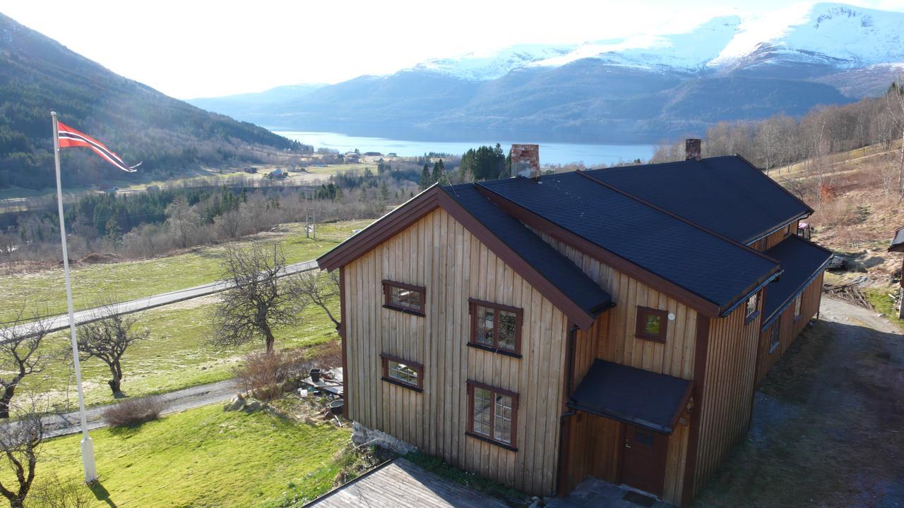 Villa Staurset Gard Mittet Exterior foto